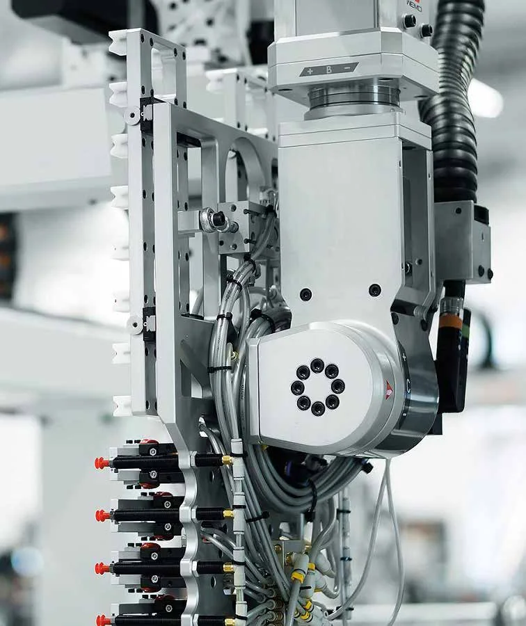Nemus M12 və M8 konnektorları ilə maşındakı sensor bağlantıları